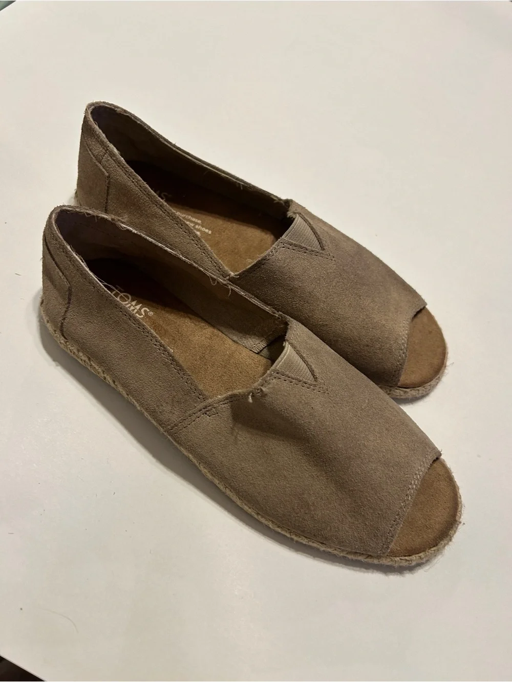 TOMS Suede Espadrille Flats Size 7 Taupe Open Toe Slip-On Casual Comfort Shoes